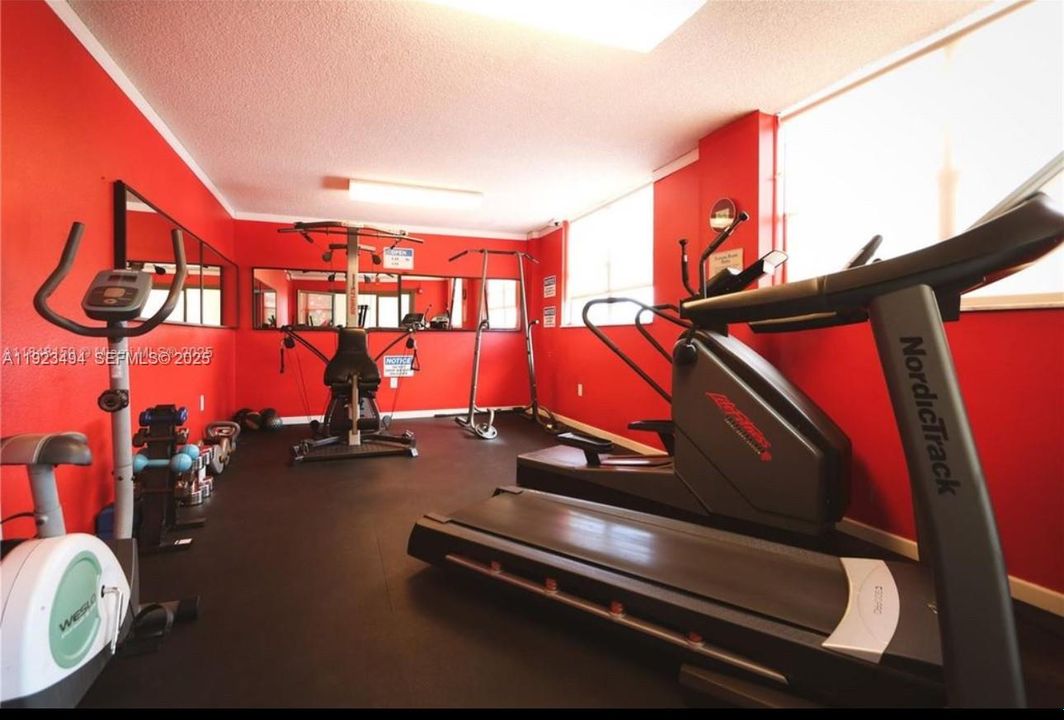 En Venta: $290,000 (1 camas, 1 baños, 800 Pies cuadrados)