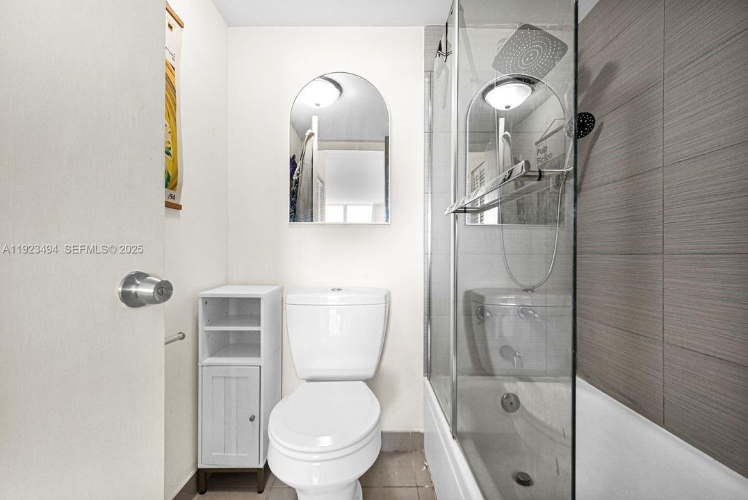 En Venta: $290,000 (1 camas, 1 baños, 800 Pies cuadrados)