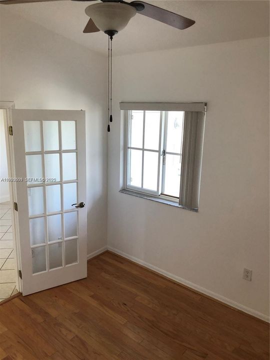 For Rent: $1,700 (2 beds, 2 baths, 815 Square Feet)