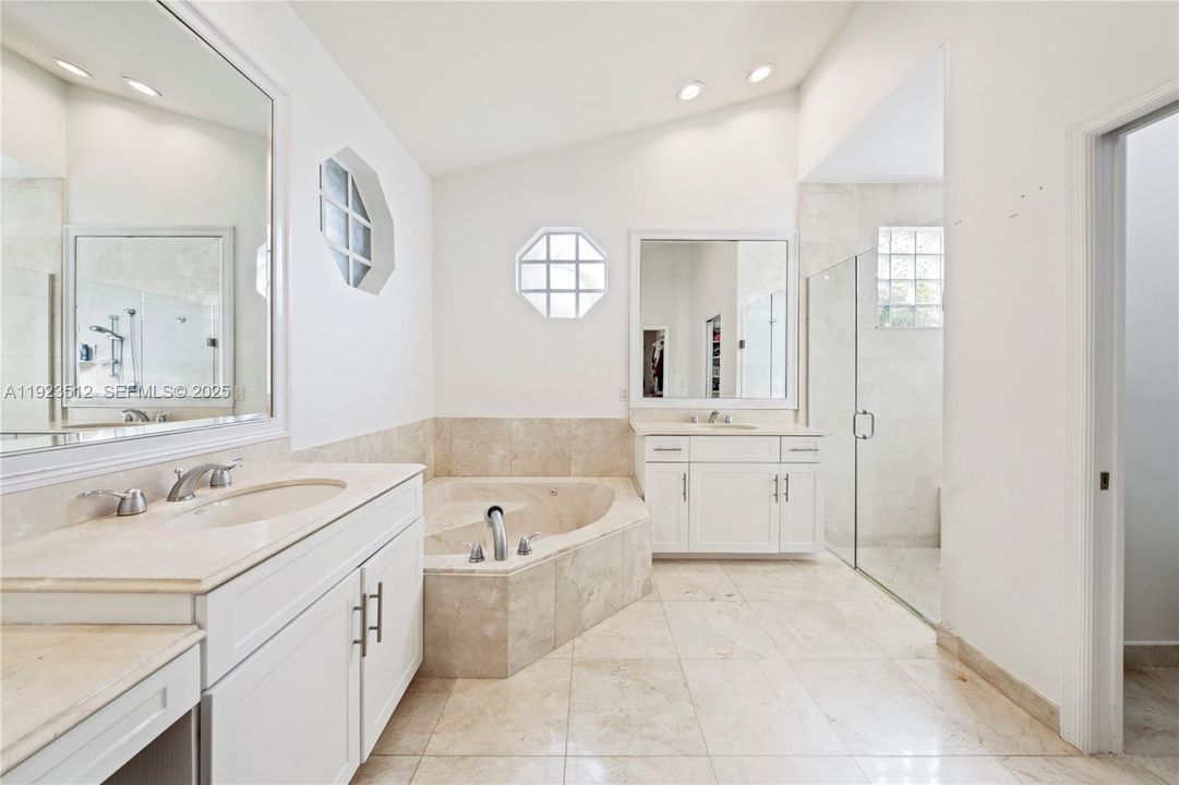 For Rent: $7,200 (5 beds, 3 baths, 2644 Square Feet)