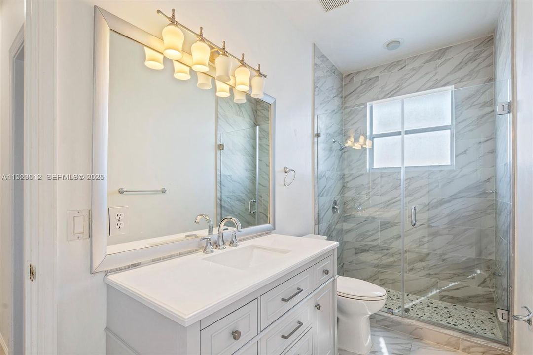 For Rent: $7,200 (5 beds, 3 baths, 2644 Square Feet)