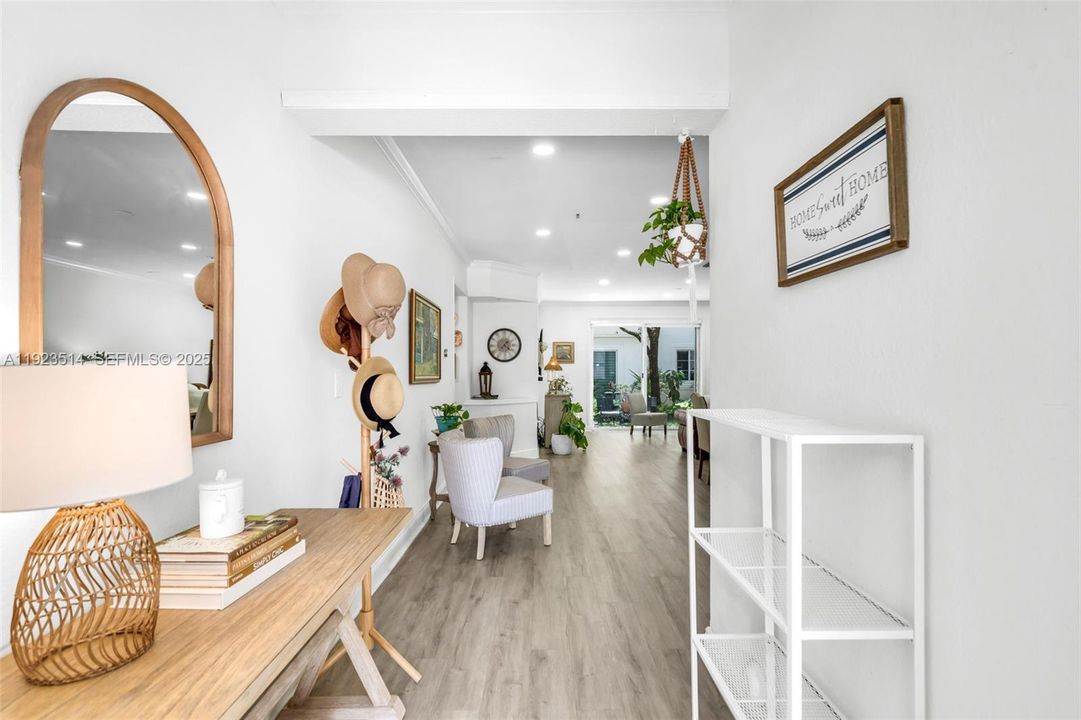 For Sale: $435,000 (3 beds, 2 baths, 1426 Square Feet)