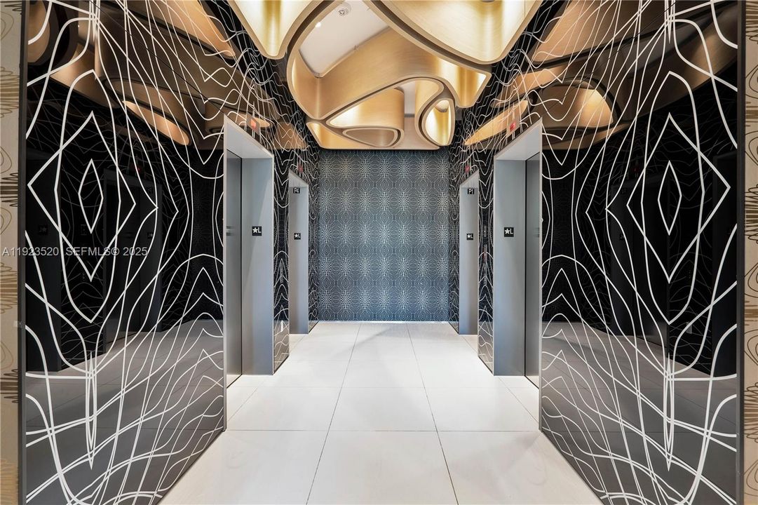 Active With Contract: $6,500 (3 beds, 2 baths, 1250 Square Feet)