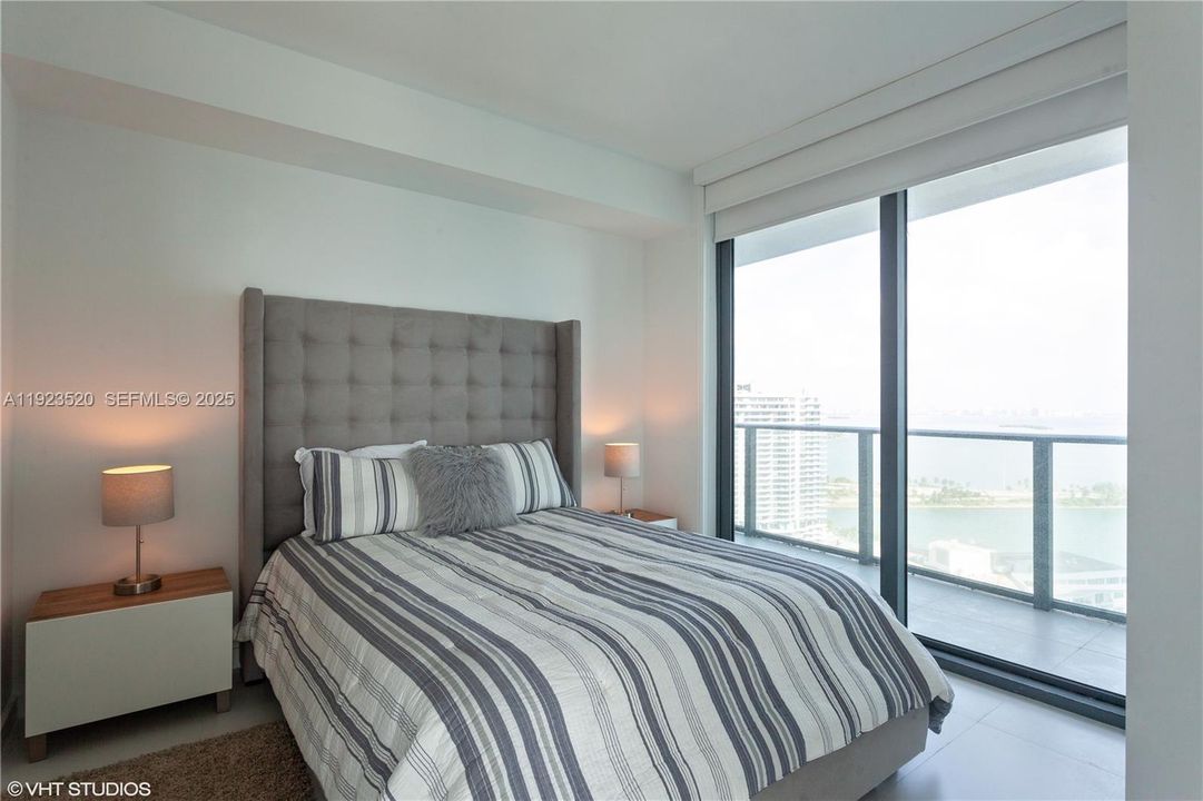 Active With Contract: $6,500 (3 beds, 2 baths, 1250 Square Feet)