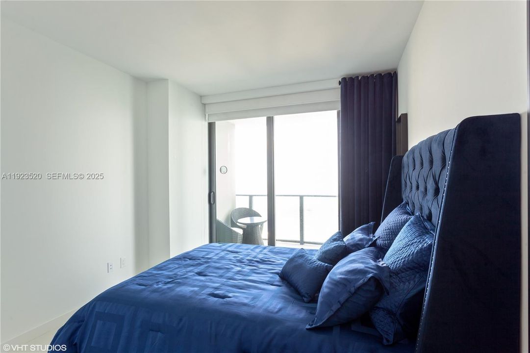 Active With Contract: $6,500 (3 beds, 2 baths, 1250 Square Feet)