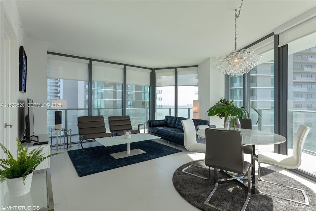 Active With Contract: $6,500 (3 beds, 2 baths, 1250 Square Feet)