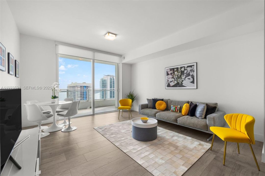 For Sale: $639,000 (1 beds, 1 baths, 830 Square Feet)