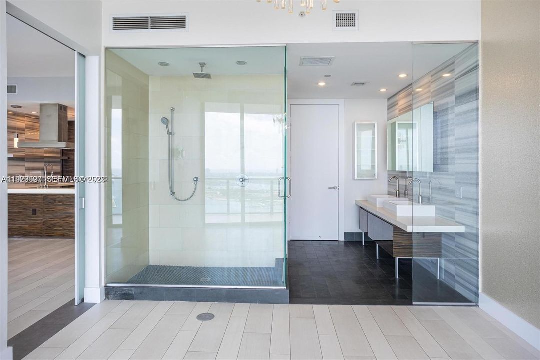 En Renta: $6,250 (2 camas, 2 baños, 1557 Pies cuadrados)