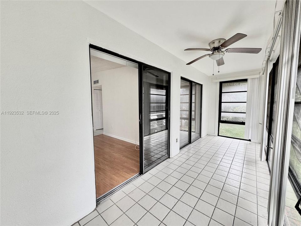 For Rent: $1,650 (1 beds, 1 baths, 627 Square Feet)
