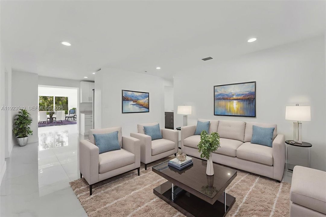 合同活跃: $3,200 (3 贝兹, 2 浴室, 1255 平方英尺)