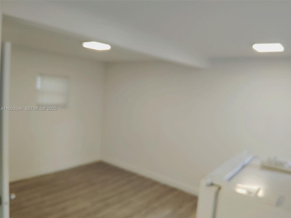 For Rent: $1,200 (0 beds, 1 baths, 6037 Square Feet)