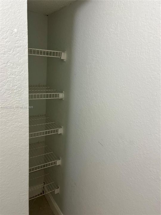 For Rent: $2,100 (2 beds, 2 baths, 1065 Square Feet)