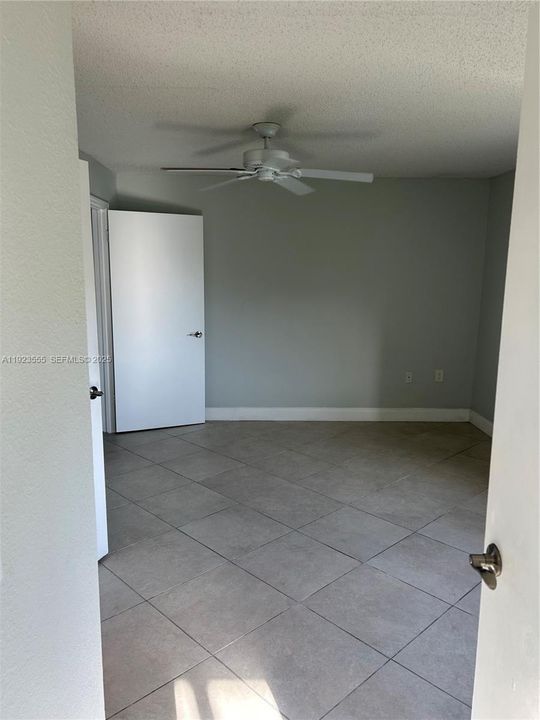 For Rent: $2,100 (2 beds, 2 baths, 1065 Square Feet)