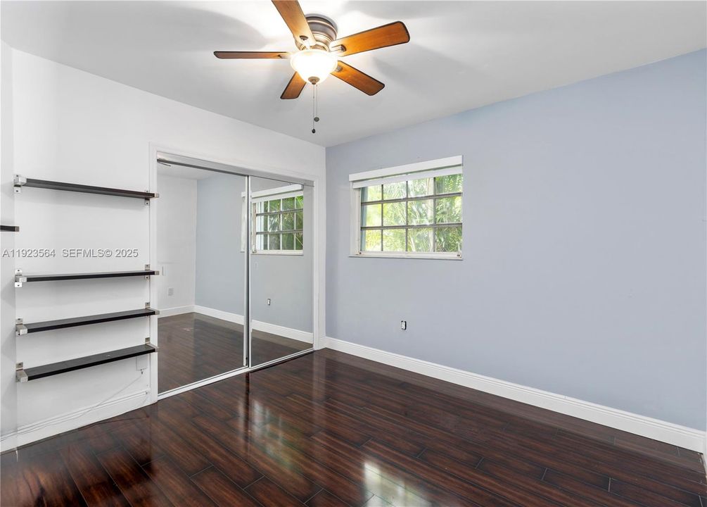 For Sale: $2,600,000 (4 beds, 3 baths, 2787 Square Feet)