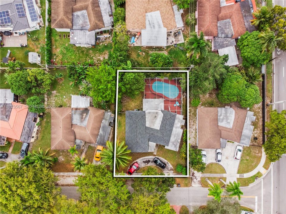 待售: $920,000 (4 贝兹, 3 浴室, 2172 平方英尺)