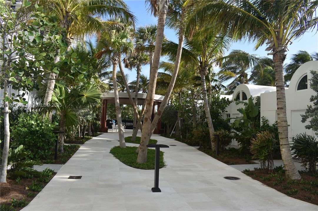 For Rent: $6,000 (1 beds, 2 baths, 1151 Square Feet)