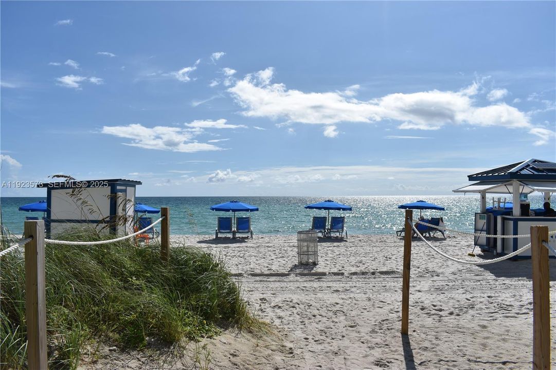 For Rent: $6,000 (1 beds, 2 baths, 1151 Square Feet)