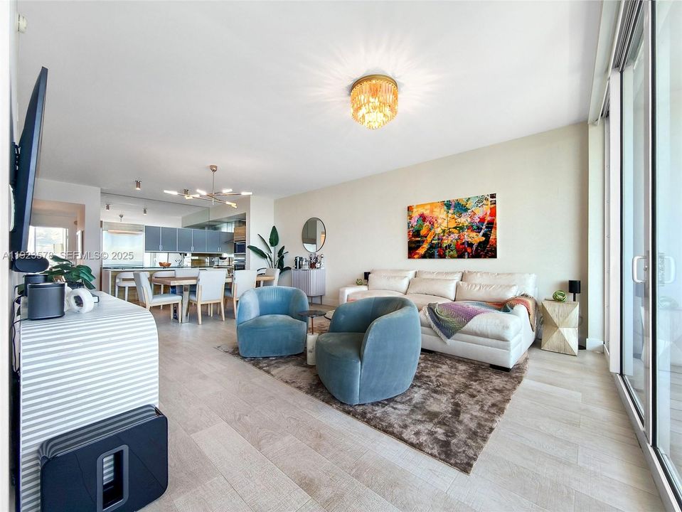 For Sale: $1,625,000 (3 beds, 3 baths, 1708 Square Feet)