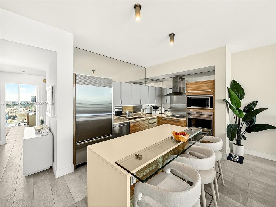 For Sale: $1,625,000 (3 beds, 3 baths, 1708 Square Feet)