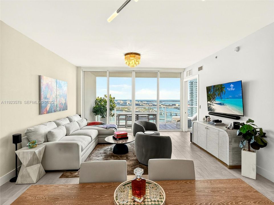 For Sale: $1,625,000 (3 beds, 3 baths, 1708 Square Feet)