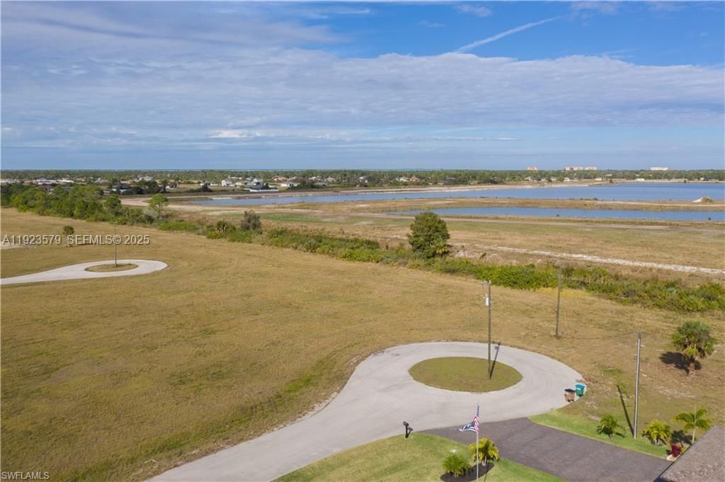 待售: $59,900 (0.28 acres)