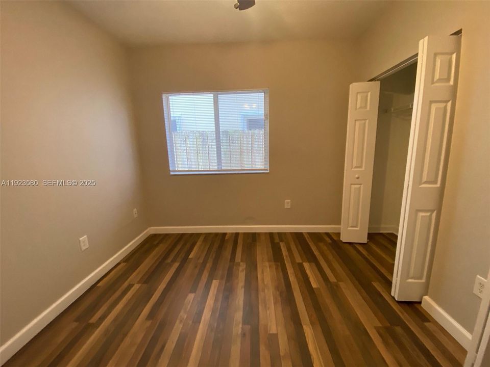 На продажу: $461,000 (5 спален, 3 ванн, 2170 Квадратных фут)