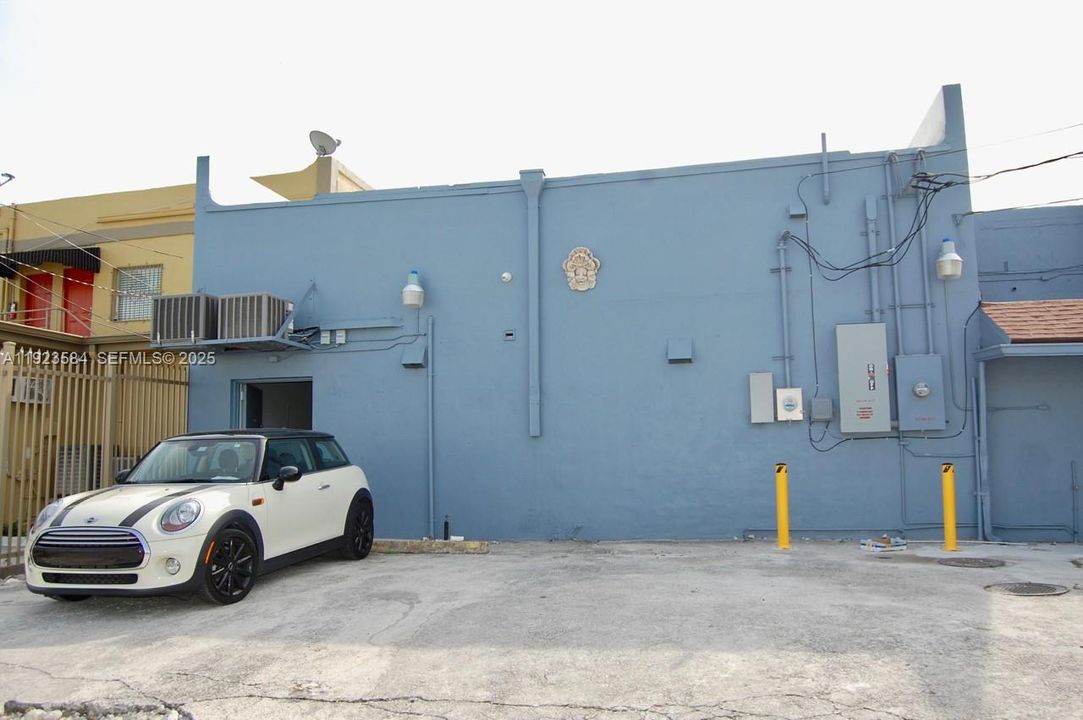 For Rent: $6,200 (0 beds, 0 baths, 0 Square Feet)