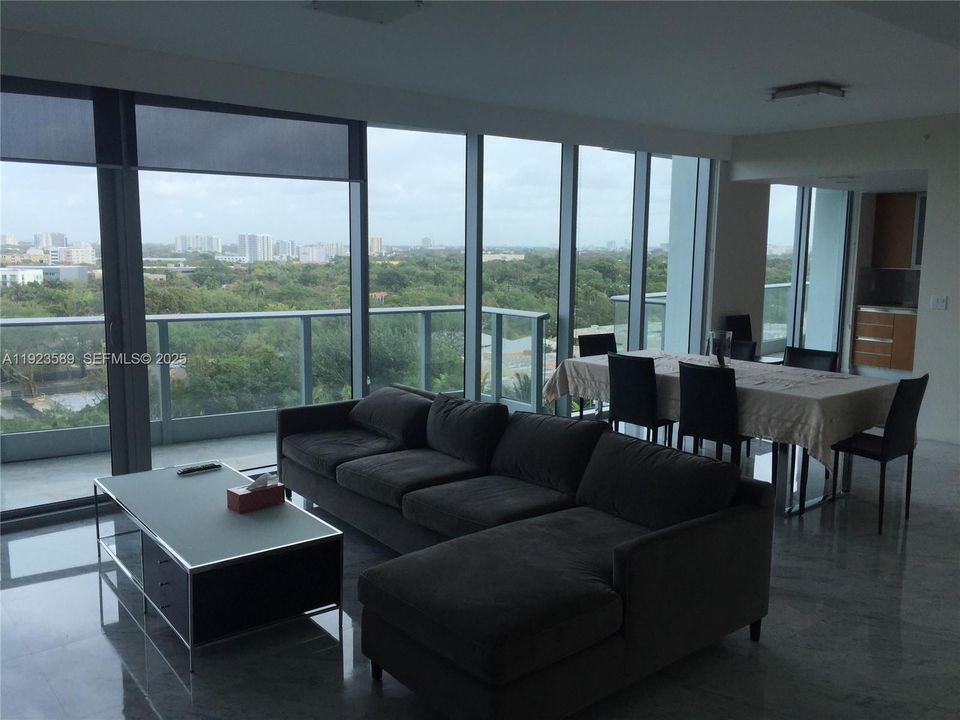 For Sale: $2,395,000 (2 beds, 2 baths, 1595 Square Feet)