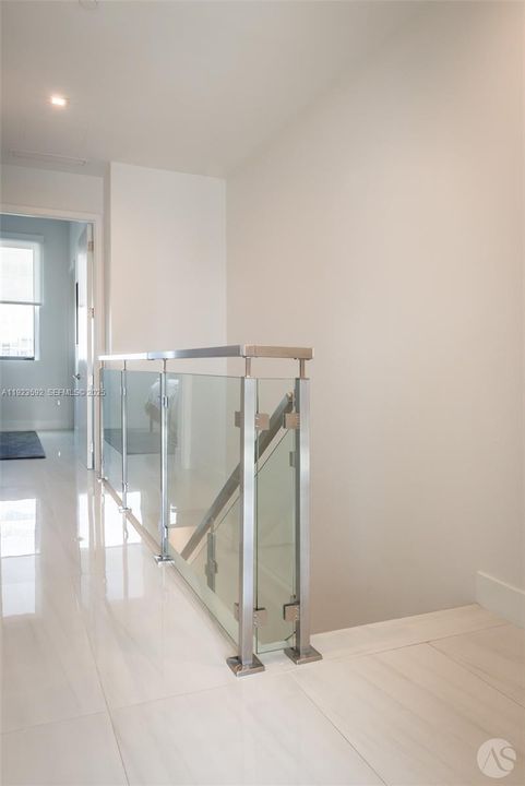 For Rent: $8,000 (2 beds, 2 baths, 1395 Square Feet)