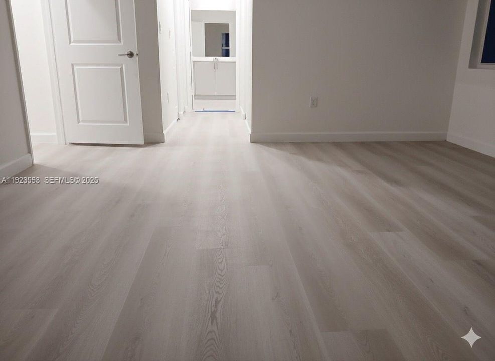 For Rent: $4,200 (5 beds, 3 baths, 2665 Square Feet)