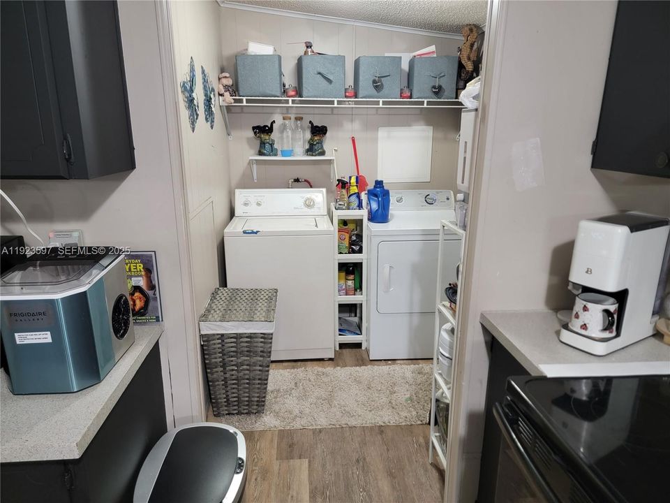 На продажу: $85,000 (2 спален, 2 ванн, 0 Квадратных фут)