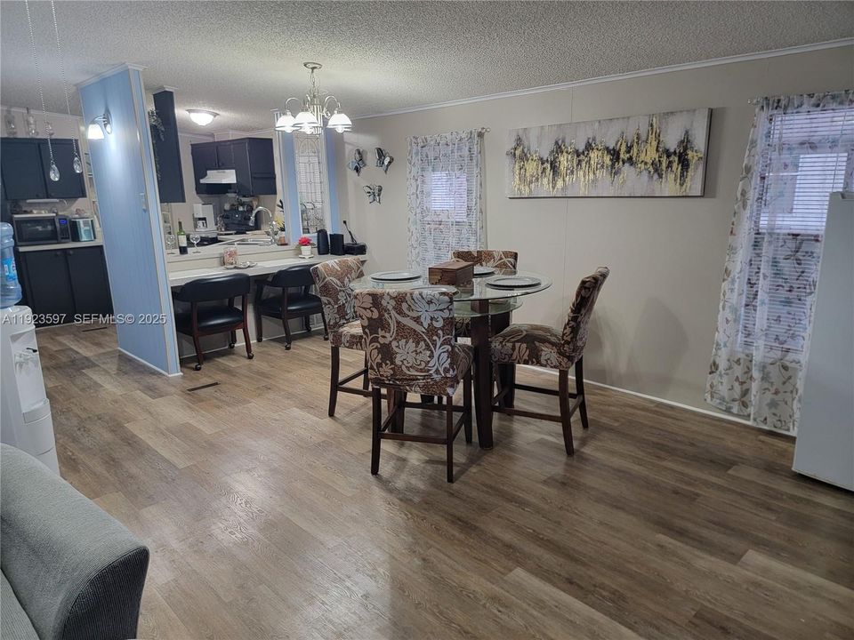 На продажу: $85,000 (2 спален, 2 ванн, 0 Квадратных фут)