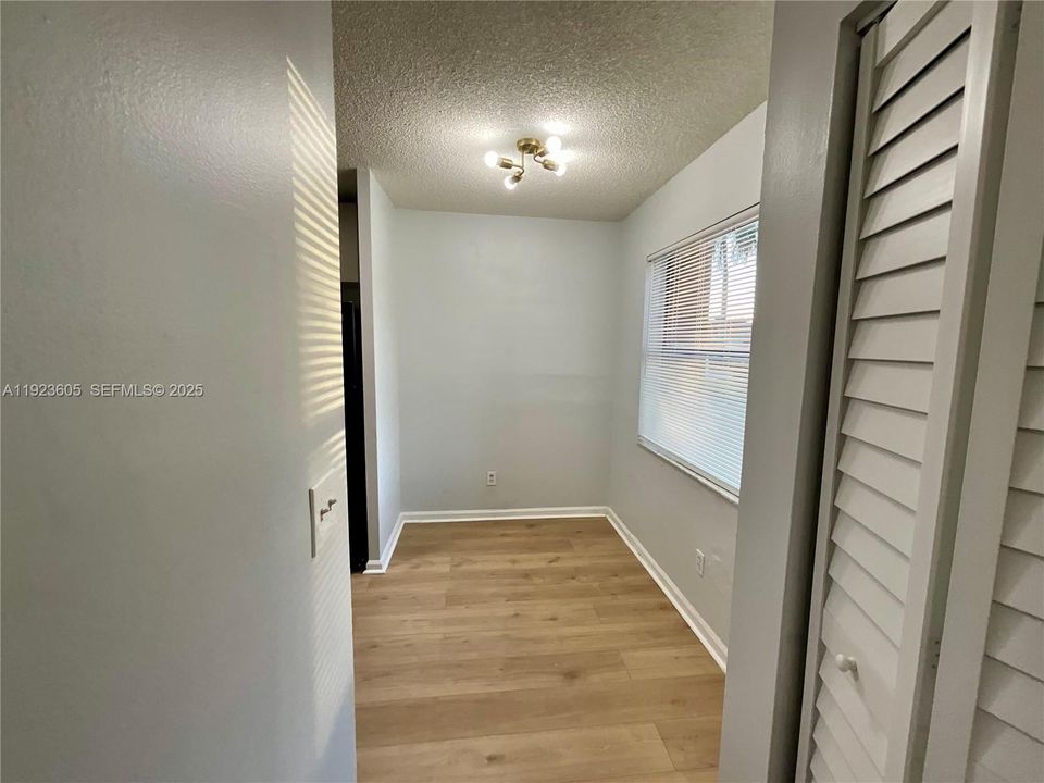 For Rent: $2,100 (2 beds, 2 baths, 850 Square Feet)