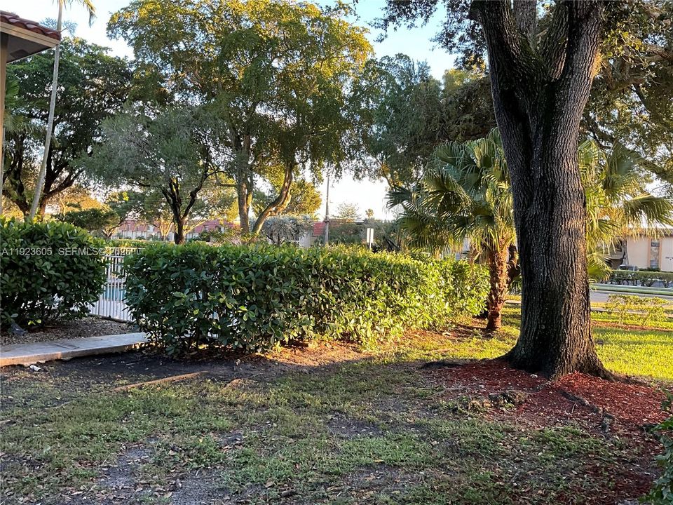 For Rent: $2,100 (2 beds, 2 baths, 850 Square Feet)