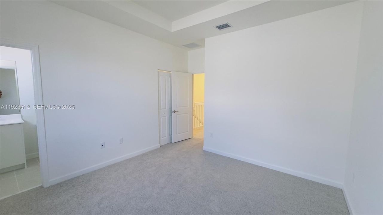 В аренду: $2,450 (3 спален, 2 ванн, 1413 Квадратных фут)