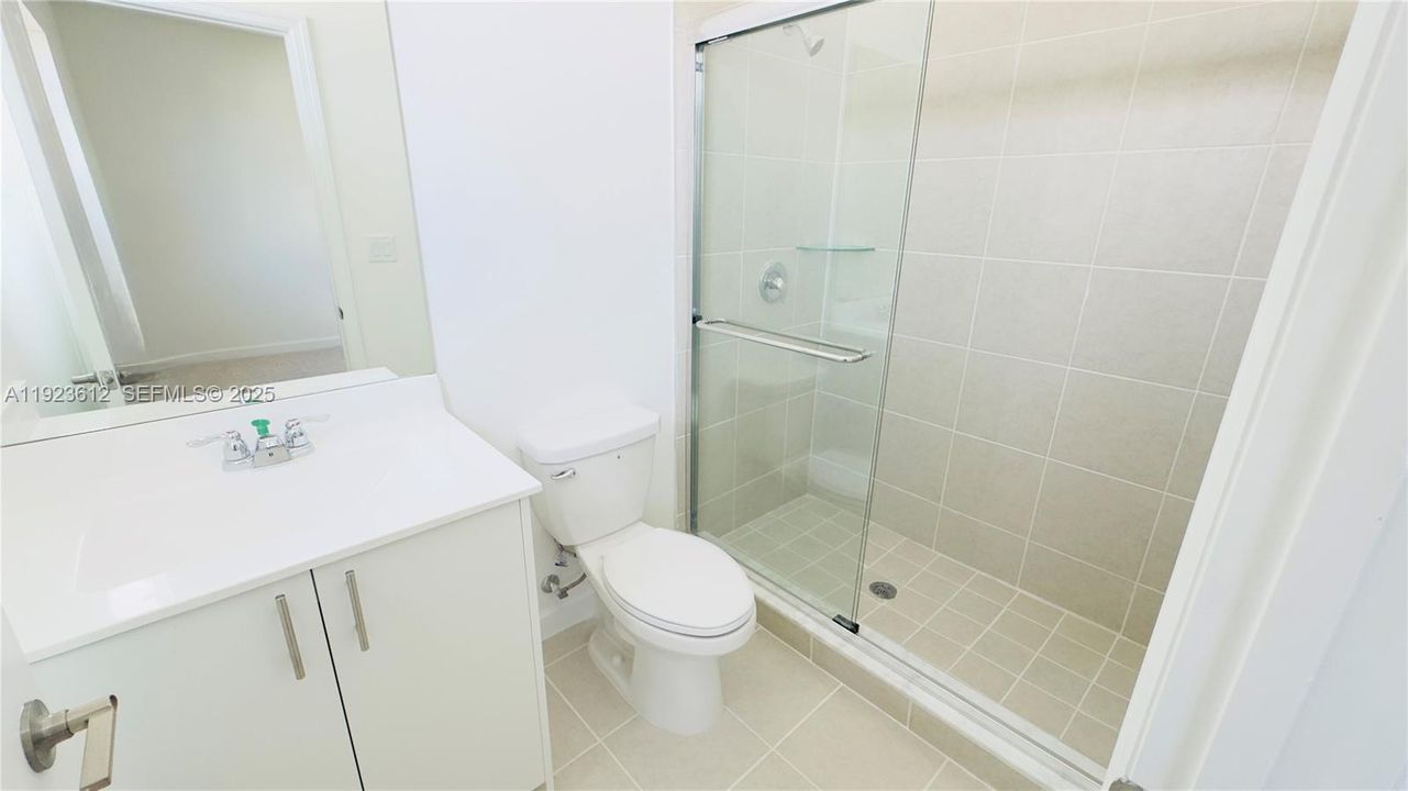 В аренду: $2,450 (3 спален, 2 ванн, 1413 Квадратных фут)