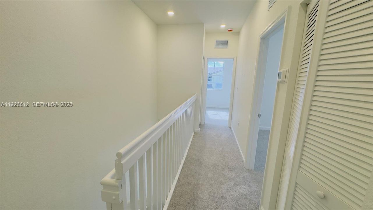 В аренду: $2,450 (3 спален, 2 ванн, 1413 Квадратных фут)