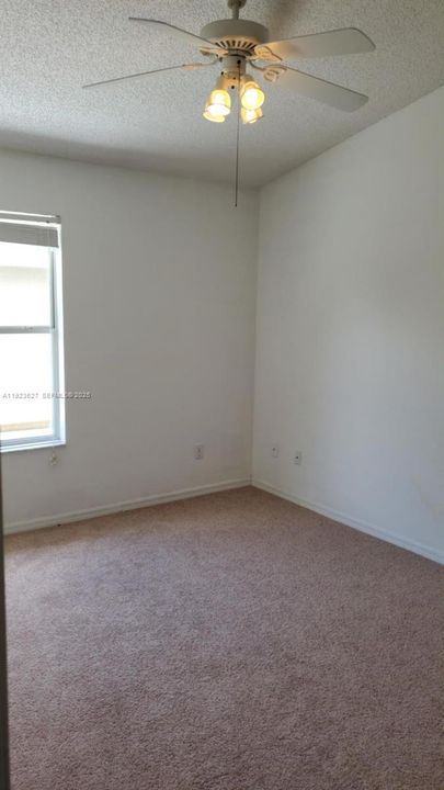 В аренду: $2,450 (3 спален, 2 ванн, 1485 Квадратных фут)