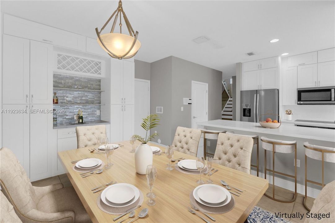 Virtual Staging of Dining Area