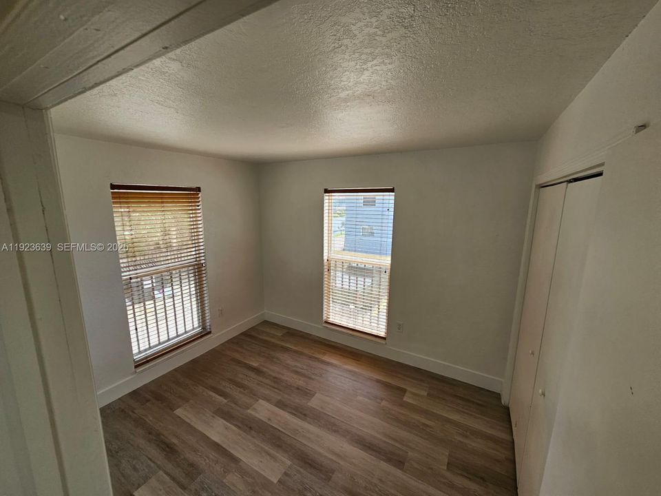 For Rent: $2,100 (2 beds, 1 baths, 631 Square Feet)