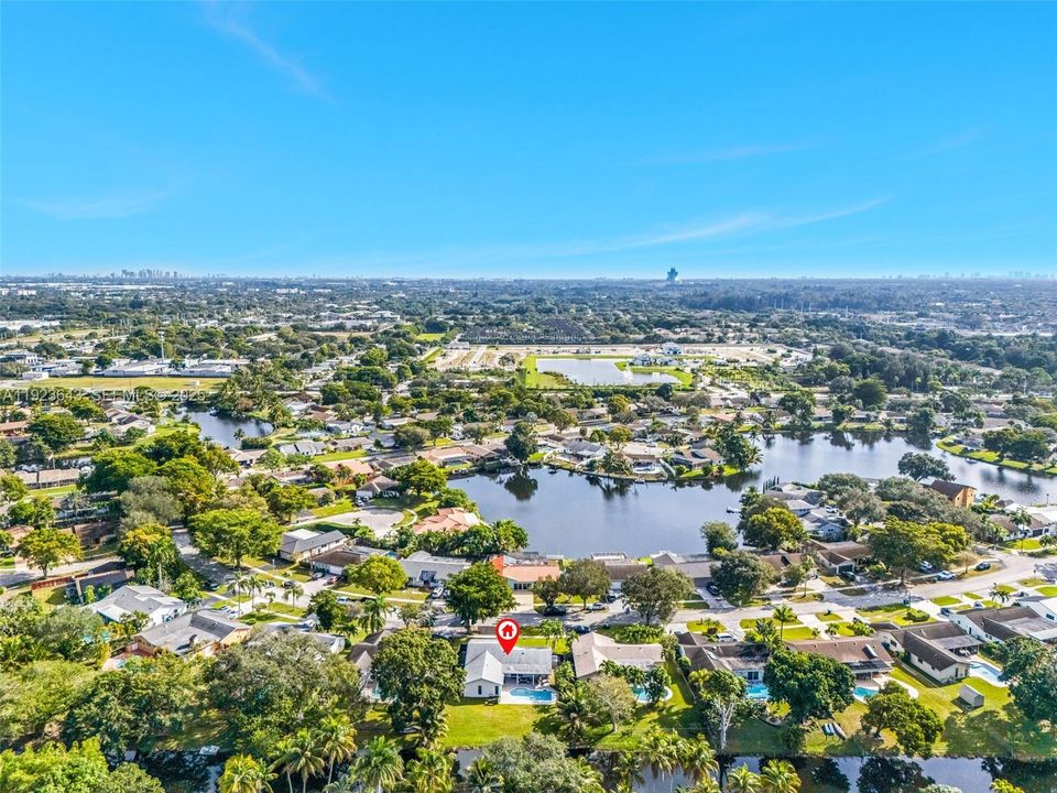 For Sale: $779,000 (3 beds, 2 baths, 1824 Square Feet)