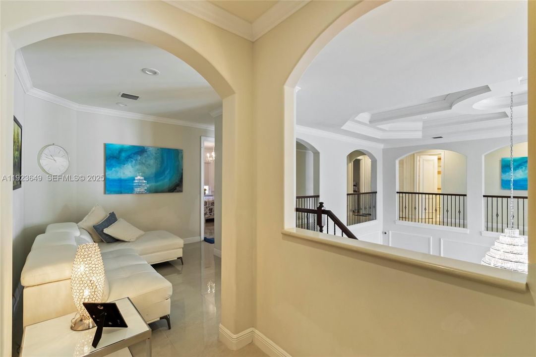 For Sale: $4,100,000 (5 beds, 6 baths, 4882 Square Feet)