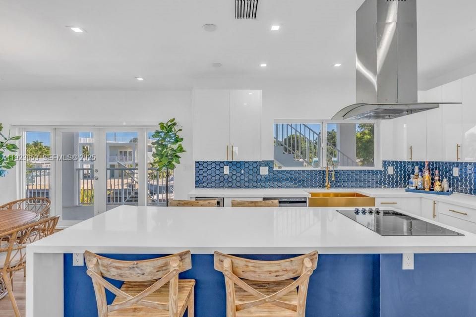 待售: $1,995,000 (5 贝兹, 3 浴室, 3184 平方英尺)