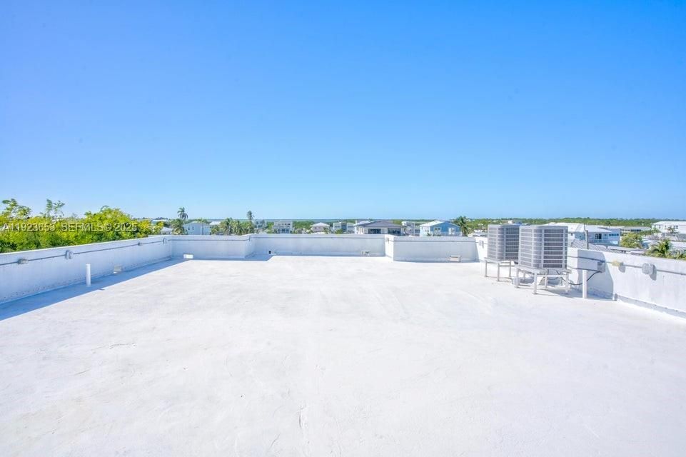 待售: $1,995,000 (5 贝兹, 3 浴室, 3184 平方英尺)