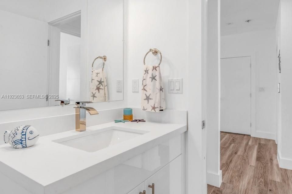 待售: $1,995,000 (5 贝兹, 3 浴室, 3184 平方英尺)