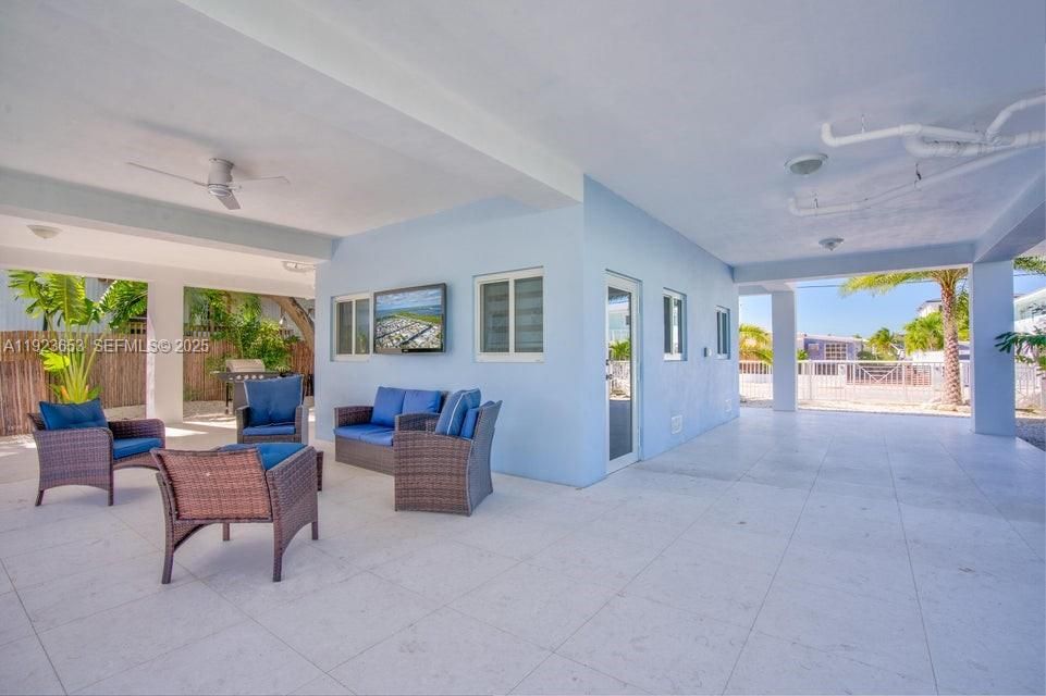 待售: $1,995,000 (5 贝兹, 3 浴室, 3184 平方英尺)