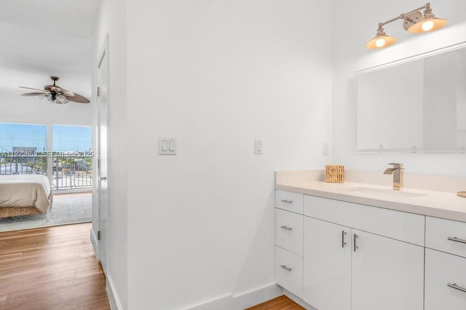 待售: $1,995,000 (5 贝兹, 3 浴室, 3184 平方英尺)