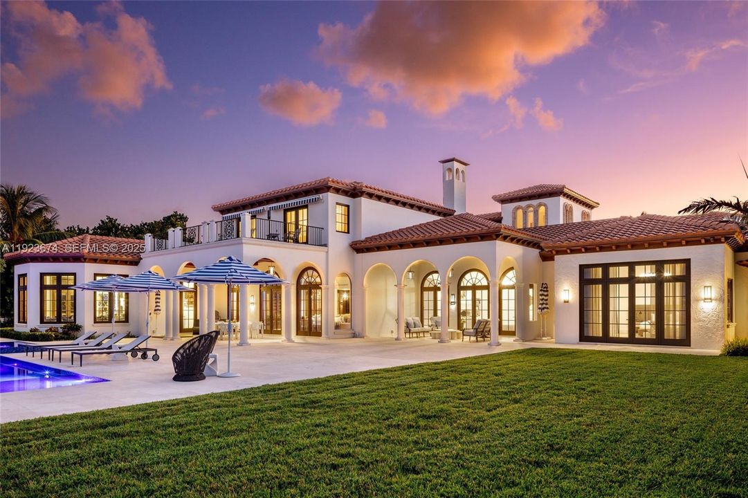 For Sale: $29,950,000 (7 beds, 6 baths, 9582 Square Feet)