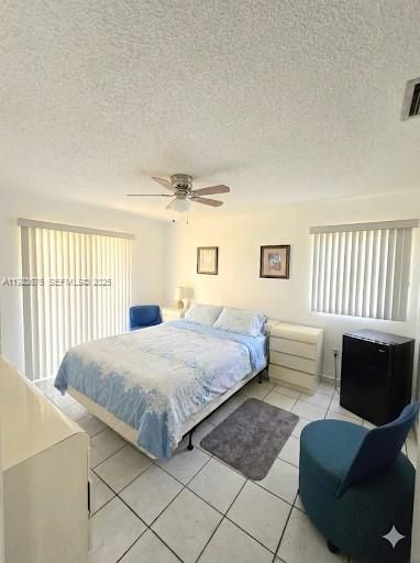 For Sale: $360,000 (3 beds, 2 baths, 1002 Square Feet)