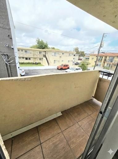 For Sale: $360,000 (3 beds, 2 baths, 1002 Square Feet)